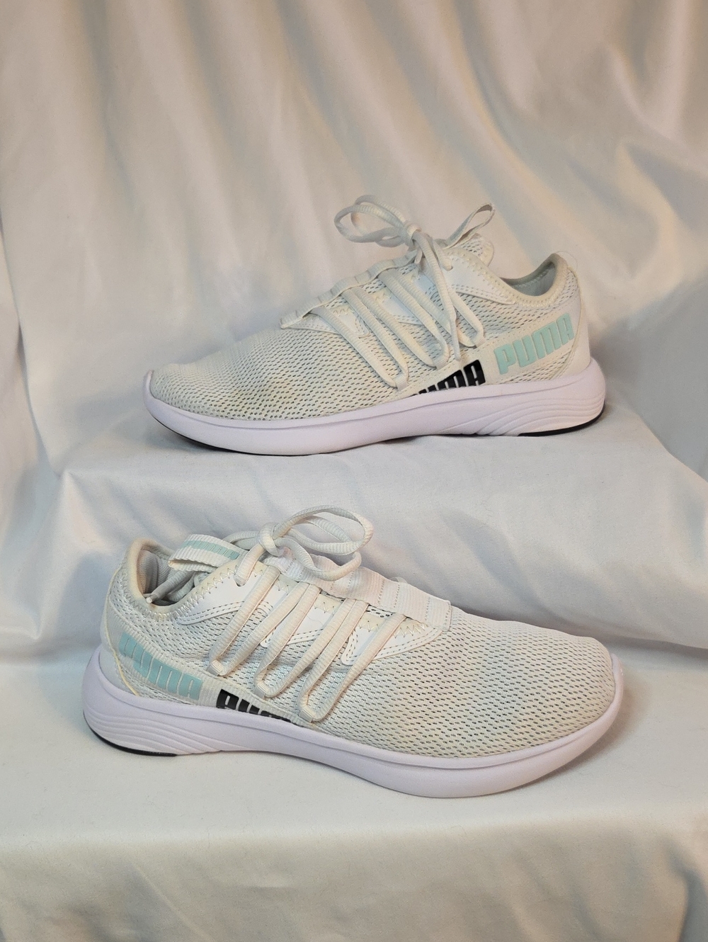 Puma Women's White Mesh Athletic Sneakers with Mint Logo